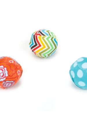 Beeztees Kedi Oyuncağı, Renkli Kumaş Top, 3 Adet, 4cm