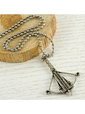 Ok Figürlü Metal Kolye-Gümüş Rengi