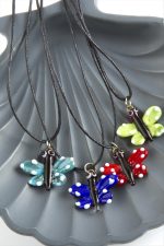 Kelebek Cam Kolye-Renkli - Görsel 3