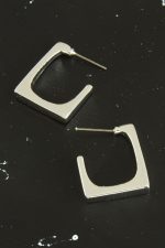 Kare Yeni Sezon Metal Küpe-Gümüş Rengi