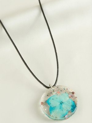 Ortanca Çiçek Epoksi Kolye-Mavi