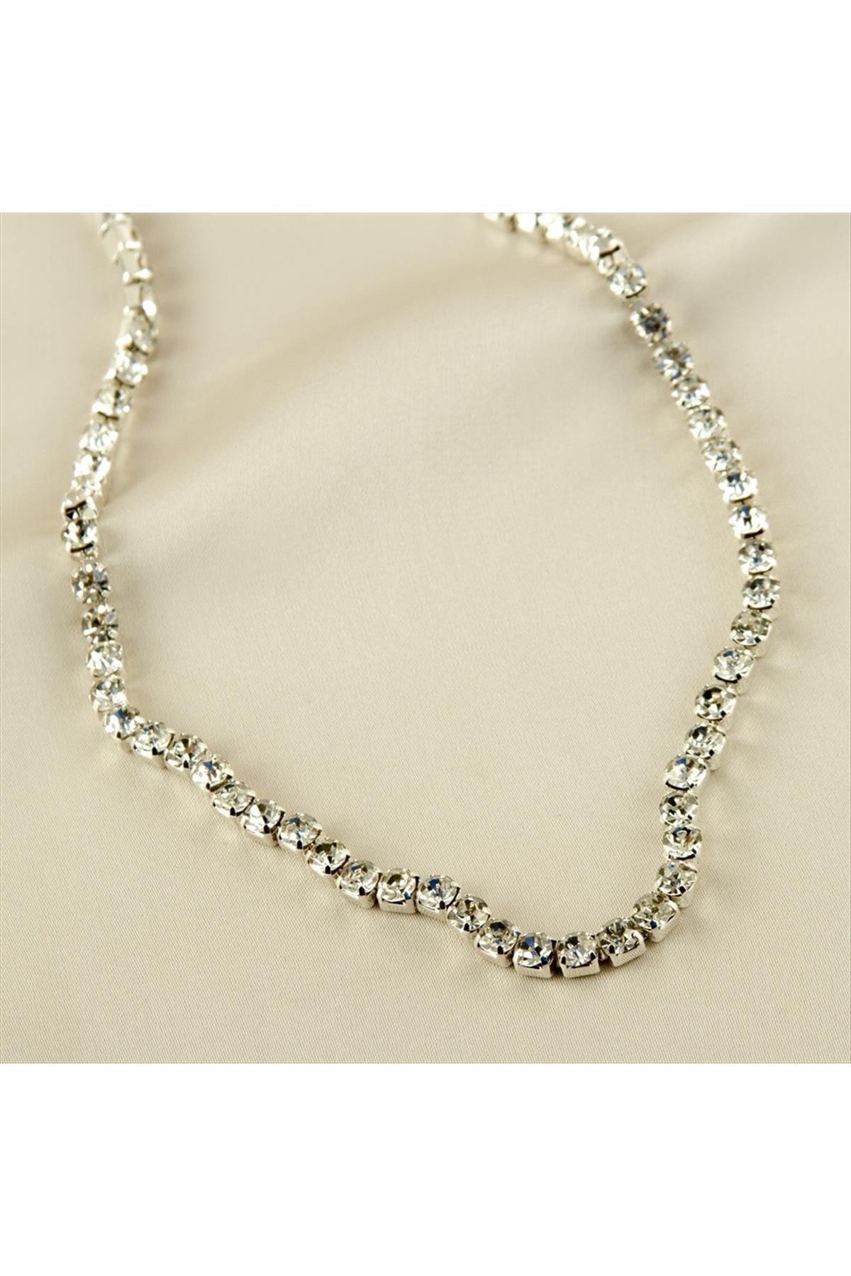 1203081_Serit-Tasli-Kolye-ee86.jpg Şerit Taşlı Kolye-Gümüş Rengi - Görsel 1