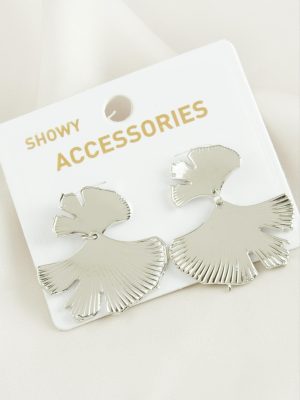 Çiçek Trend Metal Küpe-Gümüş Rengi