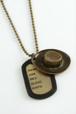 Şapka Künye Metal Erkek Kolye-Antik