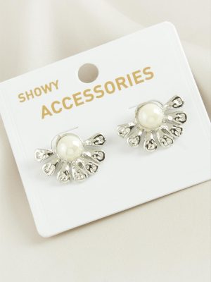 Çiçek Trend İnci Küpe-Gümüş Rengi