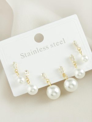 6 Adet Zirkon Taşlı İnci Çelik Küpe-Beyaz