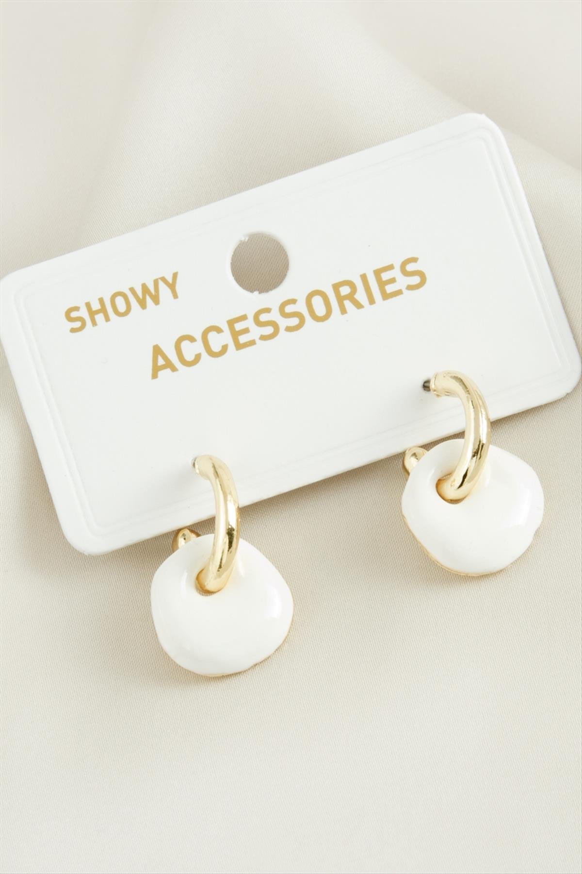 1206398_yuvarlak-trend-mineli-kupe-6c7f82.jpg Yuvarlak Trend Mineli Küpe-Siyah - Görsel 1