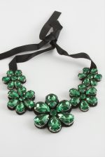 Papatya Taşlı Yaka Kolye-Kırmızı