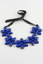 Çiçek Taşlı Yaka Kolye-Turkuaz