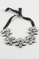 Çiçek Taşlı Yaka Kolye-Gümüş Rengi - Görsel 2
