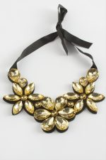 Çiçek Taşlı Yaka Kolye-Sarı - Görsel 2