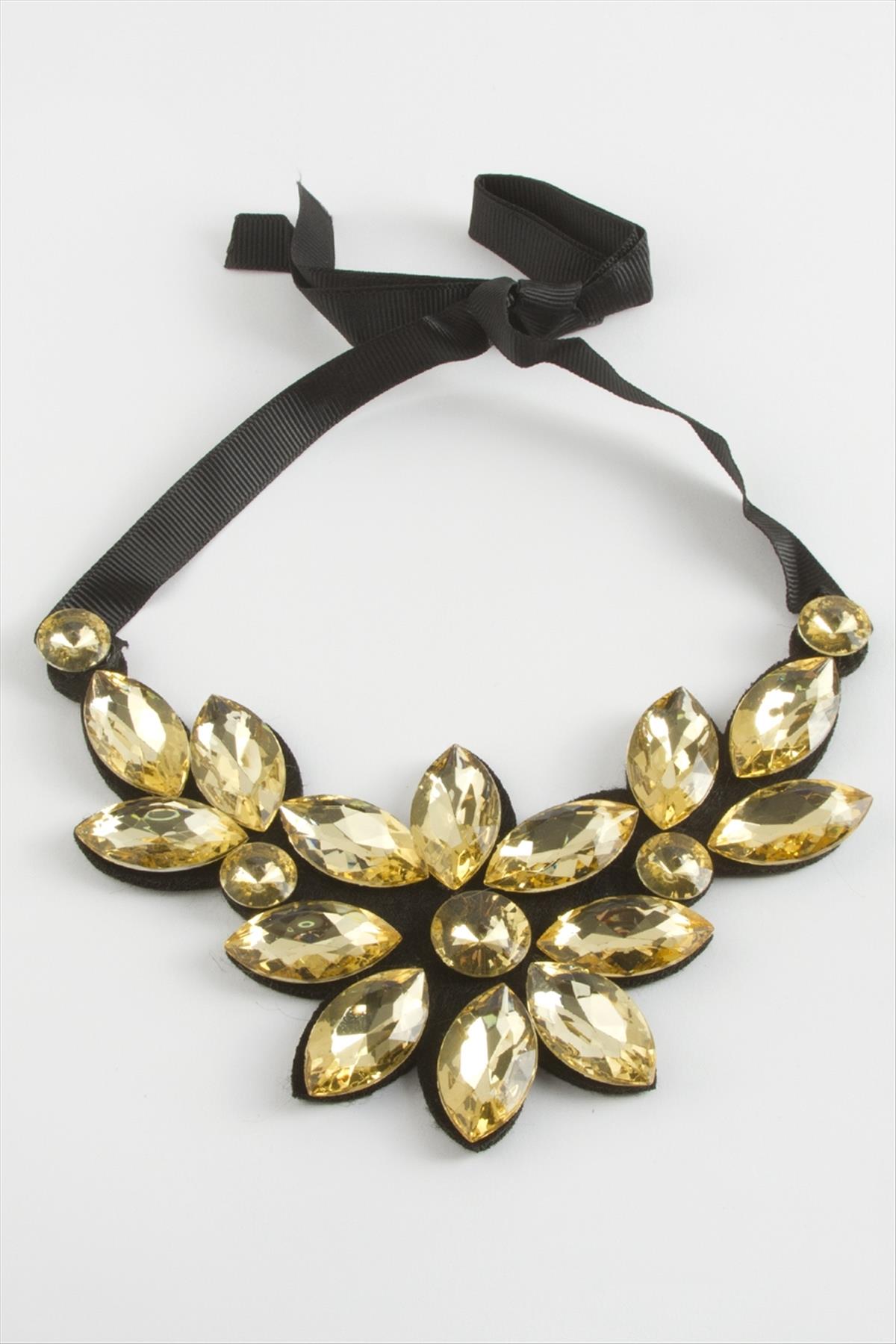 1206972_cicek-tasli-yaka-kolye-171-de.jpg Çiçek Taşlı Yaka Kolye-Sarı - Görsel 2