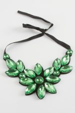 Çiçek Taşlı Yaka Kolye-Yeşil - Görsel 2