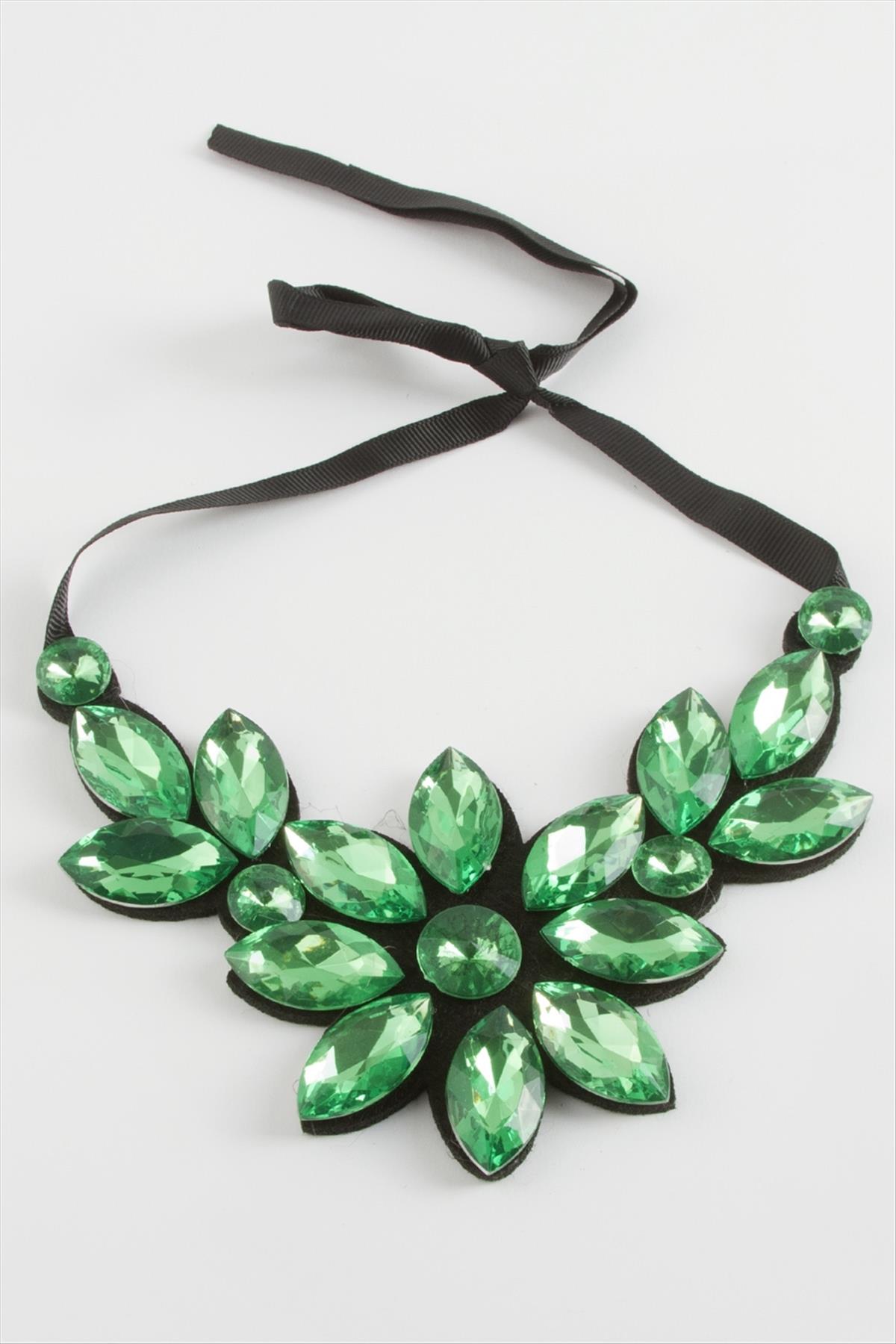 1206973_cicek-tasli-yaka-kolye-7-21bd.jpg Çiçek Taşlı Yaka Kolye-Yeşil - Görsel 2