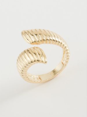 Oval Çizgili Metal Yüzük-Sarı