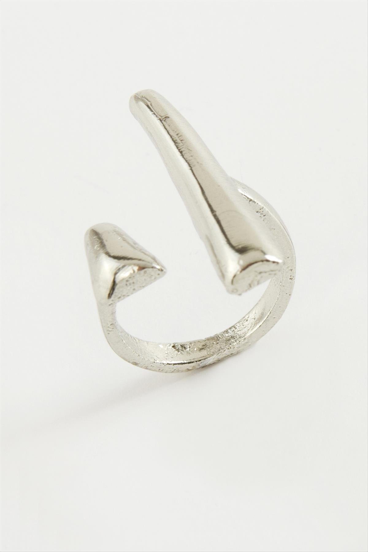 1207576_cubuk-metal-yuzuk-5-255f.jpg Çubuk Metal Yüzük-Gümüş Rengi - Görsel 1