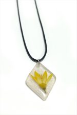 Tesbih Çiçeği Baklava Dilimli Epoksi Kolye-Sarı - Görsel 2