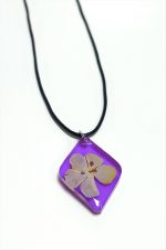 Kartopu Çiçeği Baklava Dilimli Epoksi Kolye-Mor