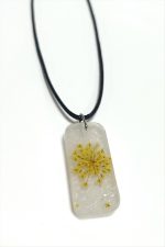 Sultanotu Çiçeği Dikdörtgen Epoksi Kolye-Beyaz - Görsel 3