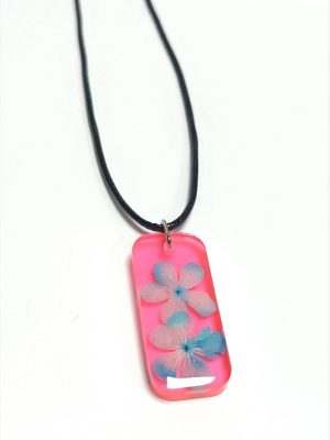 Kartopu Çiçeği Dikdörtgen Epoksi Kolye-Açık Pembe