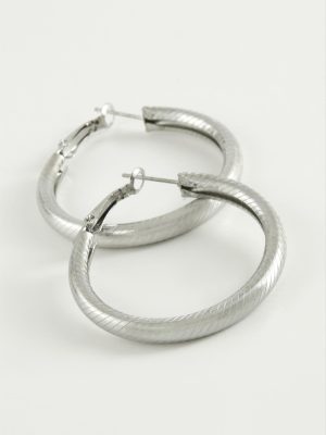 Çizgili Boru Halka Küpe 3,5 cm-Gümüş Rengi