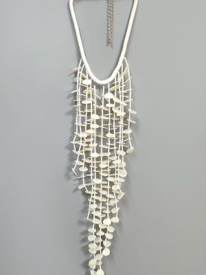 Sedef Lüks Yaka Kolye-Krem