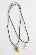 Kalp Arkadaşlık Kolyesi Çift Kolye-Siyah