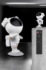 Çocuklara Özel Projeksiyon Astronot Lamba Speaker Sevimli - Görsel 3