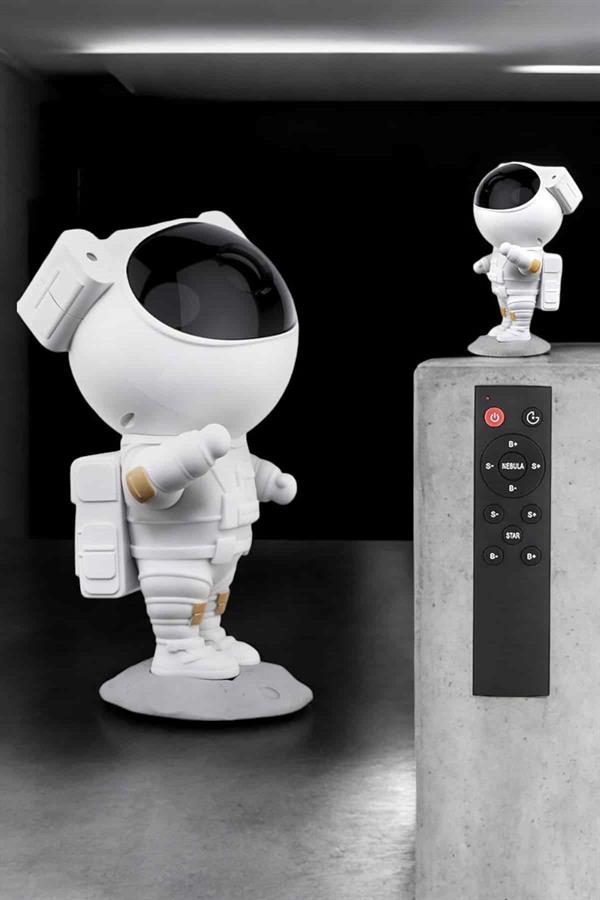 Compressed by jpeg-recompress Çocuklara Özel Projeksiyon Astronot Lamba Speaker Sevimli - Görsel 3