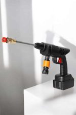 Bahçe ve Araba Yıkama Tabancası Su Basınçlı Hazneli Bataryalı Oto Yıkama - Görsel 4