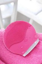 Profesyonel Yüz Temizleme Masaj Aleti Su Geçirmez, Kablosuz Şarj Özellikli Kolay Temizlenebilir - Görsel 5