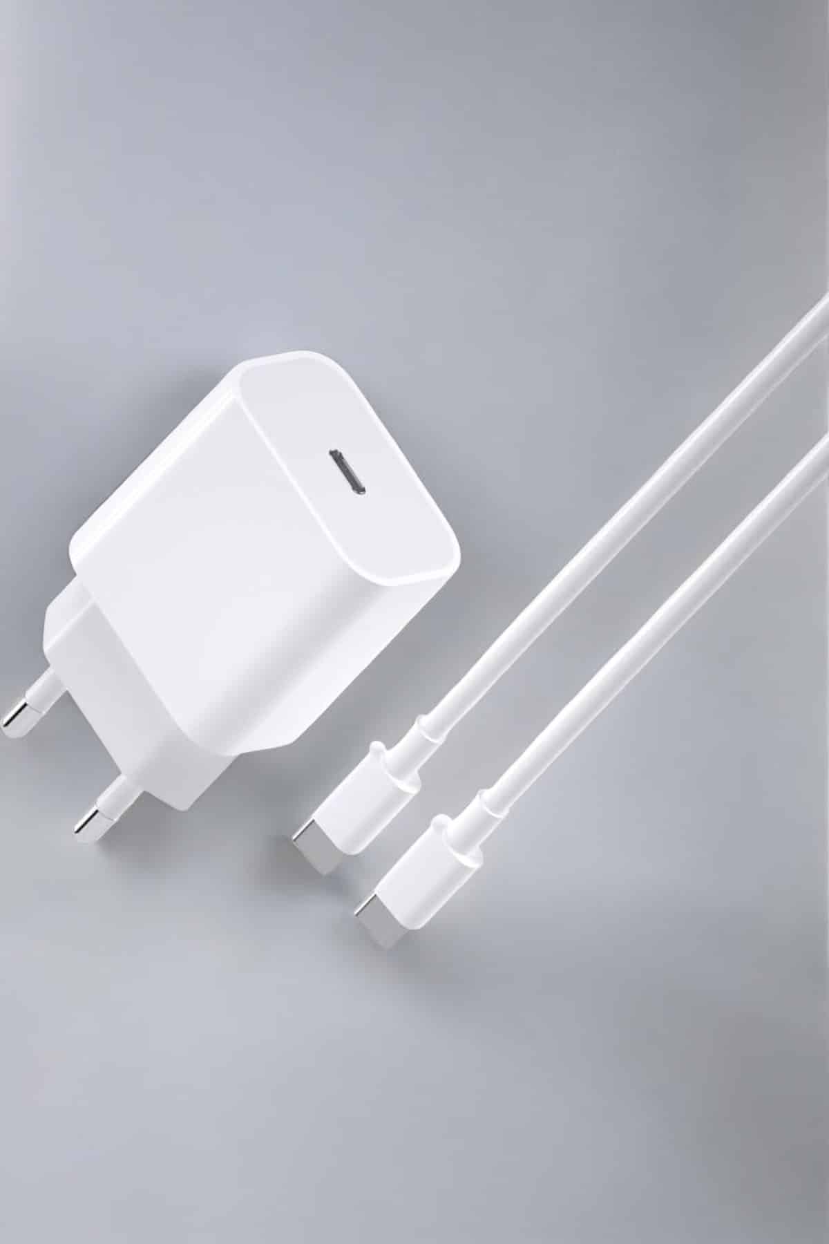 1215774_WhatsApp-Gorsel-2025-01-21-saat-22.08.35_2f29cc9e-Photoroom.jpg İOS Uyumlu Type-C Girişli Hızlı Şarj 15/15 Pro Max Adaptör ve Kablosu - Görsel 2