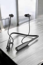 Boyun Bantlı Bluetooth Kulaklık Yüksek Ses Kaliteli 100 Saat Kulaklık - Görsel 5