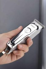 Tıraş Makinesi Güçlü Motor Şarjlı Uzun Pil Ömürlü - Görsel 5