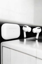 Dokunmatik Kontrollü Kablosuz Kulaklık iOS ve Android Uyumlu - Görsel 3