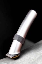 4 Taraklı Taşınabilir Profesyonel Saç ve Sakal Kesme Tıraş Makinesi - Görsel 2