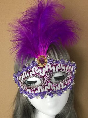 Mor Dantel İşlemeli Mor Tüylü Balo Parti Maskesi 17x20 cm