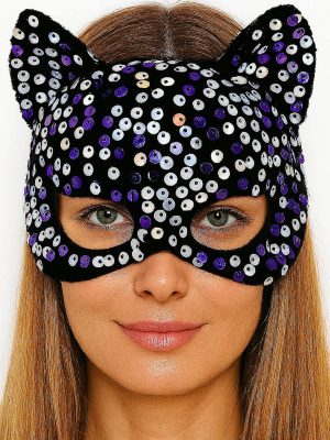 Siyah Kadife Kumaş Üzerine Mor Beyaz Payetli Pullu Parti Maskesi 16x14 cm