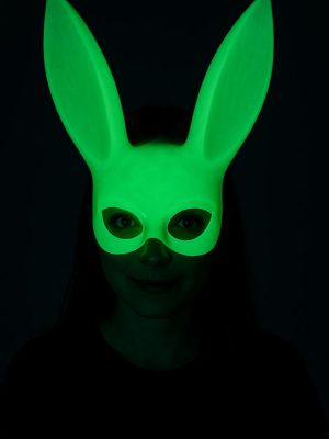 Karanlıkta Parlayan Fosforlu Tavşan Maskesi – Glow Bunny Masquerade Maske (32x22 cm)