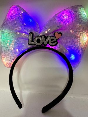 Led Işıklı 3 Farklı Fonksiyonda Yanan Gümüş Love Yazılı Lila Fiyonk Taç 20X17 cm