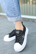 Piata Siyah Cilt Beyaz Tabanlı Bağcıklı Spor Ayakkabı (Numara: 39)