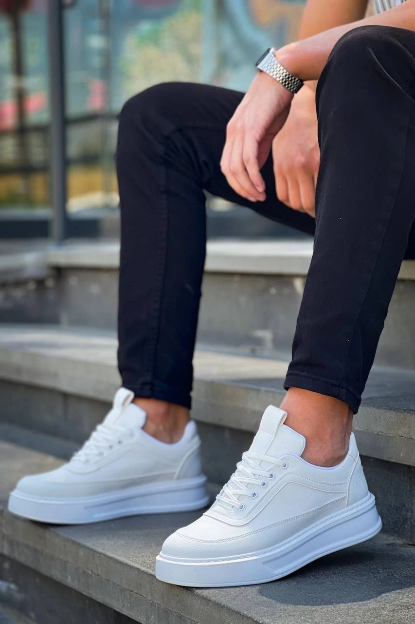 1228218_kb-006-beyaz-cilt-yuksek-taban-bagcikli-gunluk-erkek-ayakkabi-394262090-sw853sh1280.png Kb-006 Kuback Beyaz Cilt Yüksek Taban Bağcıklı Günlük Erkek Ayakkabı (Numara: 41) - Görsel 3