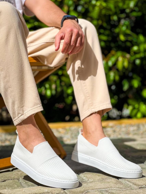 Kb-114  Kuback Beyaz Triko Yüksek Taban Bağcıksız Günlük Erkek Ayakkabı (Numara: 40)