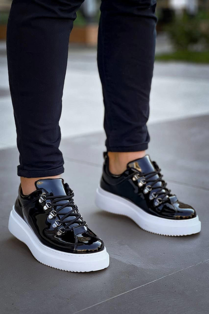 1228250_kb-x4-siyah-rugan-yuksek-taban-bagcikli-gunluk-erkek-ayakkabi-176813865-sw853sh1280.png Kb-X4 Kuback Siyah Rugan Yüksek Taban Bağcıklı Günlük Erkek Ayakkabı (Numara: 44) - Görsel 1