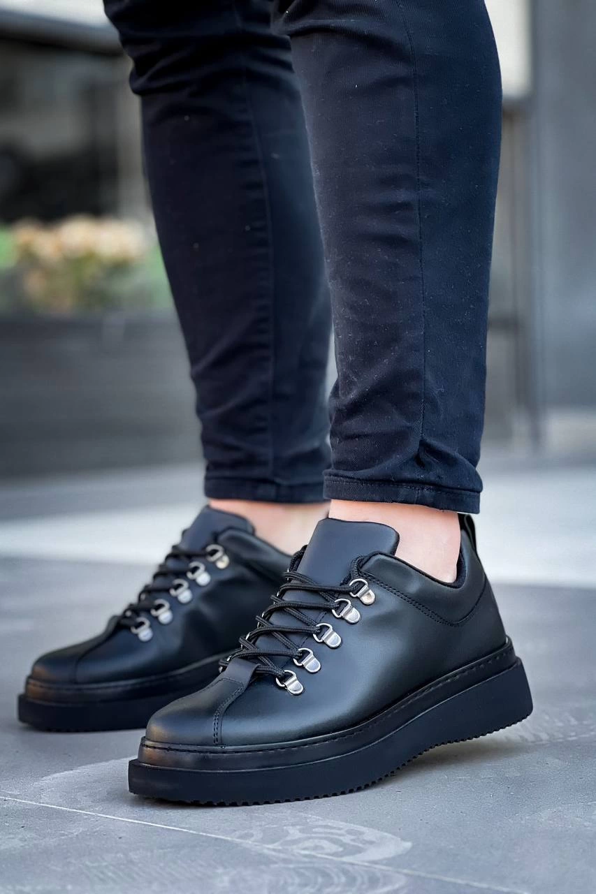 1228263_kb-x4-siyah-cilt-siyah-yuksek-taban-bagcikli-gunluk-erkek-ayakkabi-268439686-sw853sh1280.png Kb-X4 Kuback Siyah Cilt Siyah Yüksek Taban Bağcıklı Günlük Erkek Ayakkabı (Numara: 41) - Görsel 2