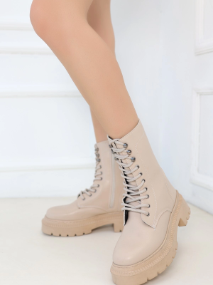 Caxa Nude Cilt Bağcıklı Bot (Numara: 37)