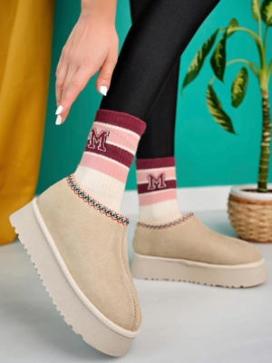 Foyk Bej Süet Bot (Numara: 40)