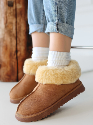 Abby Taba Süet Bot (Numara: 39)