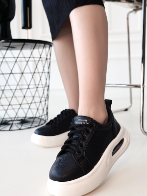 Chris Siyah Cilt Bağcıklı Spor Ayakkabı (Numara: 40)