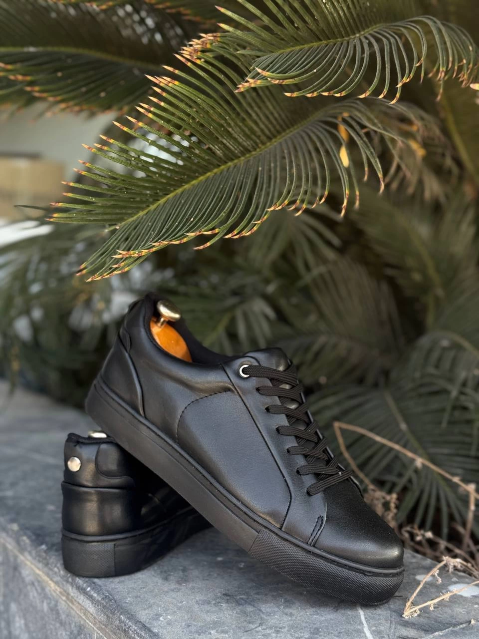 1228763_kb-bx1-kuback-siyah-cilt-yuksek-siyah-taban-gunluk-erkek-ayakkabi-172073896-sw960sh1280.png Kb-Bx1 Kuback Siyah Cilt Yüksek Siyah Taban Günlük Erkek Ayakkabı (Numara: 41) - Görsel 1